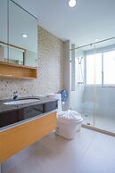 Greenview Ekkamai 10