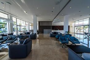 Eleana Hotel