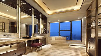 Crowne Plaza Yibin by IHG
