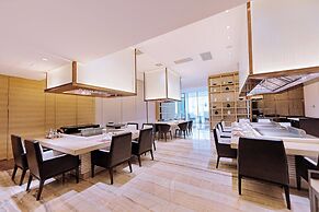 Crowne Plaza Yibin by IHG