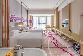 Crowne Plaza Yibin by IHG