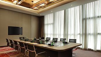 Crowne Plaza Yibin by IHG