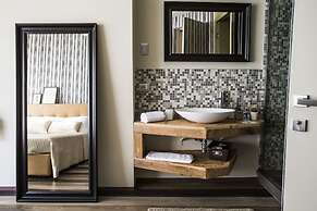 Serendipity Rooms