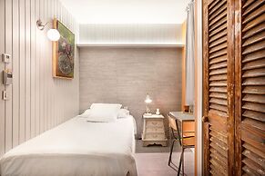 Okako Hotel