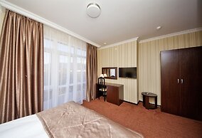 Favorit Hotel
