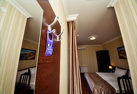 Favorit Hotel