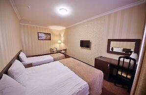 Favorit Hotel