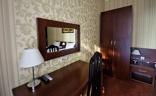 Favorit Hotel