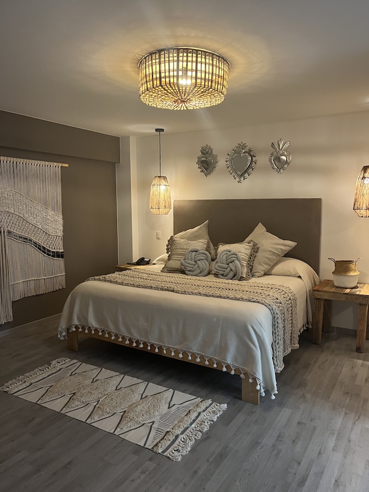 Zen Suites by Regente