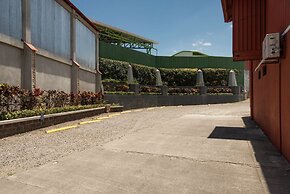 Prado Inn & Suites