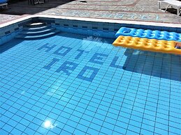 Iro Hotel