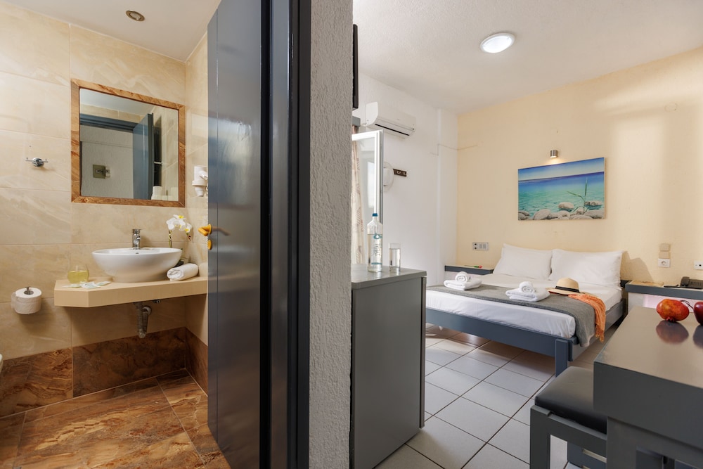 Agrabella Hotel - Adults Only