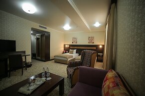 Onyx Hotel