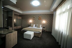 Onyx Hotel