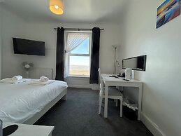 The Royal Clarence Hotel