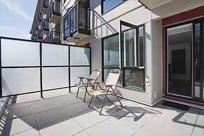 1 Bedroom China Town Condo