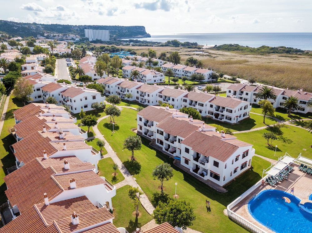 Apartamentos Son Bou Gardens