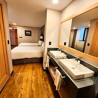 Hotel Canada Central
