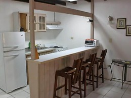 Summerland Suites