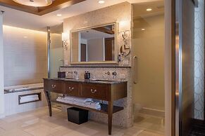 Dusit Thani Guam Resort