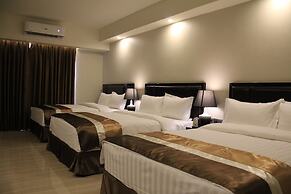 Savannah Resort Hotel