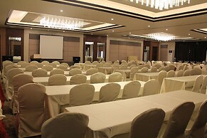 Savannah Resort Hotel