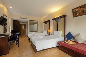 Patong Lodge Hotel
