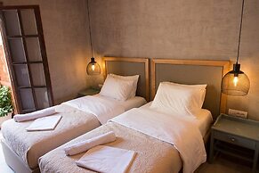 Ilias Apartments