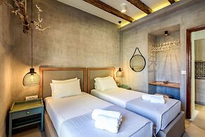 Ilias Apartments