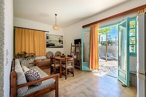 Ilias Apartments