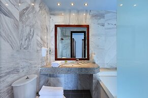 Arminda Hotel & Spa
