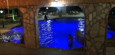 Lake Safari Lodge