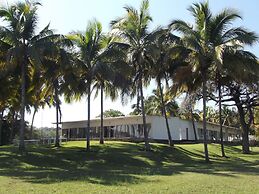 Lake Safari Lodge