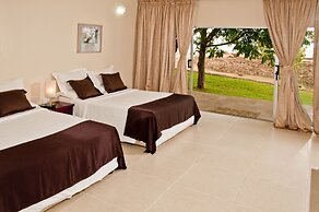 Lake Safari Lodge