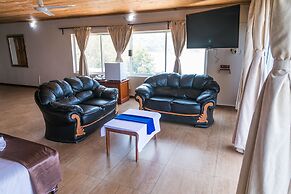 Lake Safari Lodge