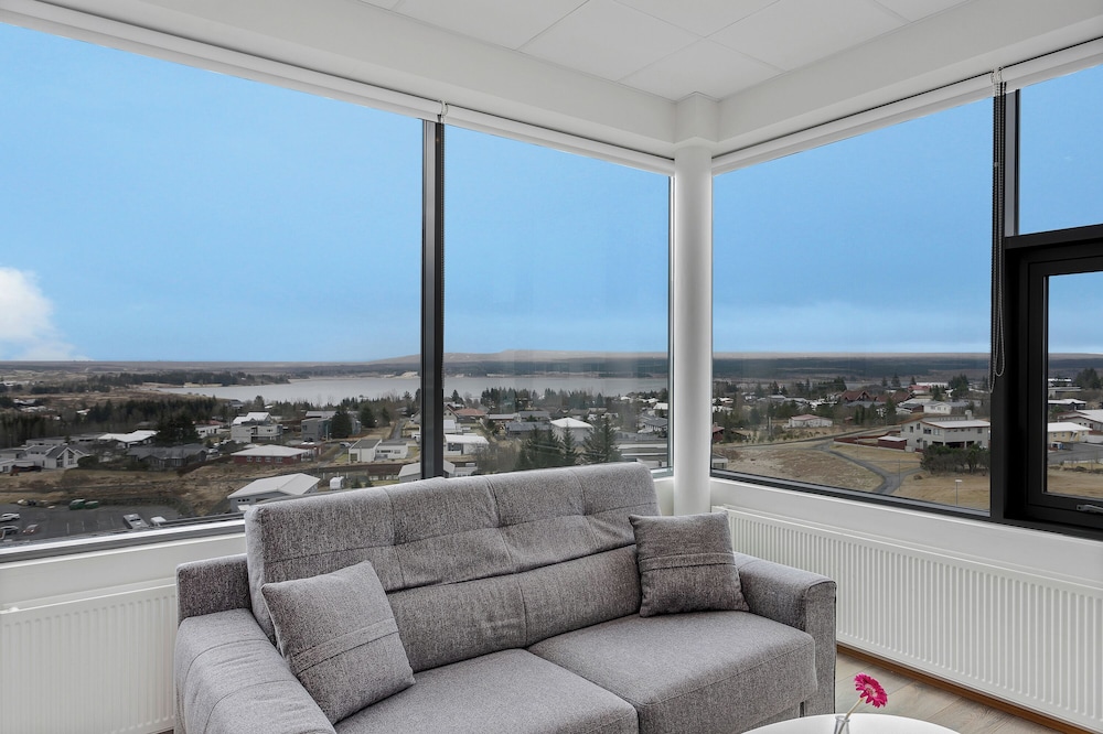 Blue Mountain Apartments by Heimaleiga