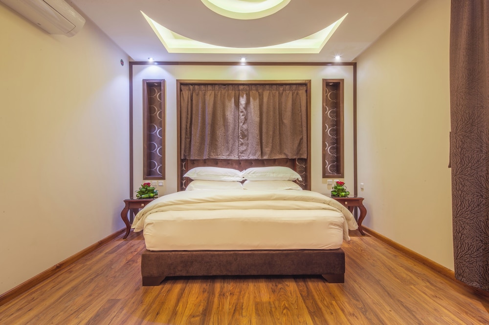 Rivan Palace Serviced Apartments