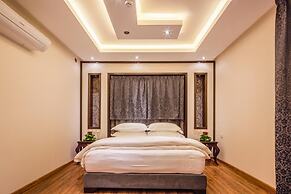 Rivan Palace Serviced Apartments