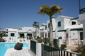 Apartamentos las Acacias