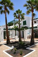 Apartamentos las Acacias