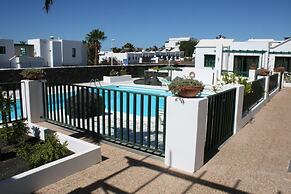 Apartamentos las Acacias