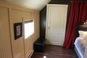 Work Play Suites