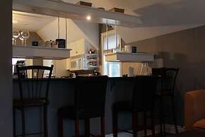 Work Play Suites