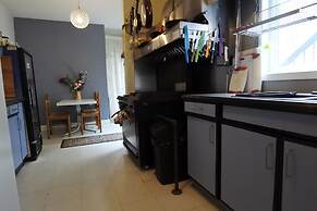 Black Rooster Guesthouse