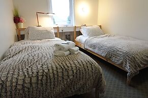 Black Rooster Guesthouse