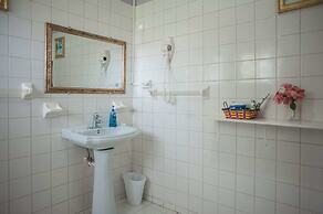 Diamond Villas and Suites
