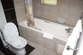 Wild Trekkers Lodge