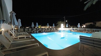Amaryllis Hotel Apartments