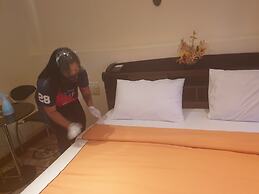 Chaiyapoon Inn