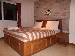 Chaiyapoon Inn